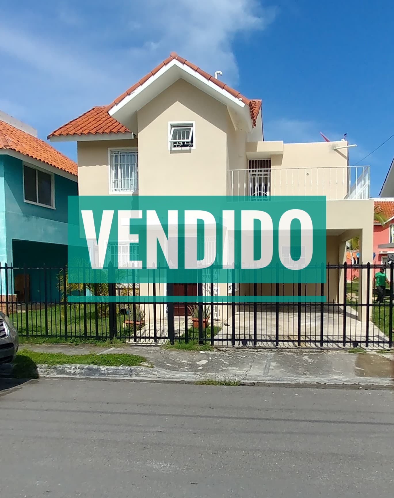 Venta de casa de dos piso en Pueblo Bávaro