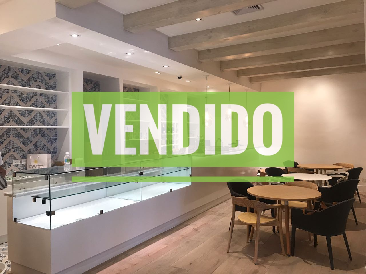 Restaurante en venta en Los Corales , Bávaro Punta Cana – 911 Real